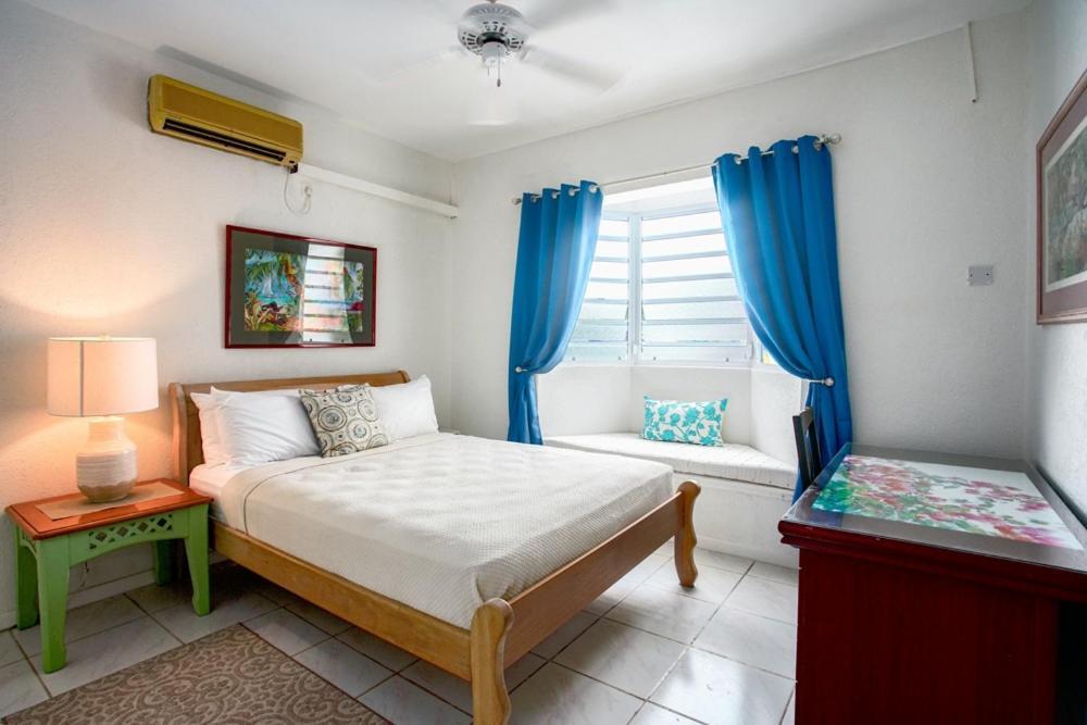 Banyan Beach House Villa Бриджтаун Екстериор снимка