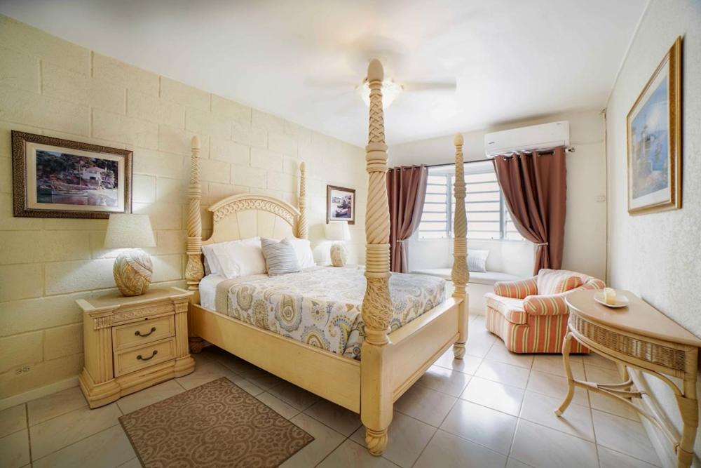 Banyan Beach House Villa Бриджтаун Екстериор снимка