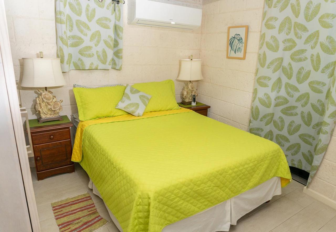 Banyan Beach House Villa Бриджтаун Екстериор снимка